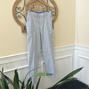 IZOD Seersucker pants in size 14 regular.  In EUC
